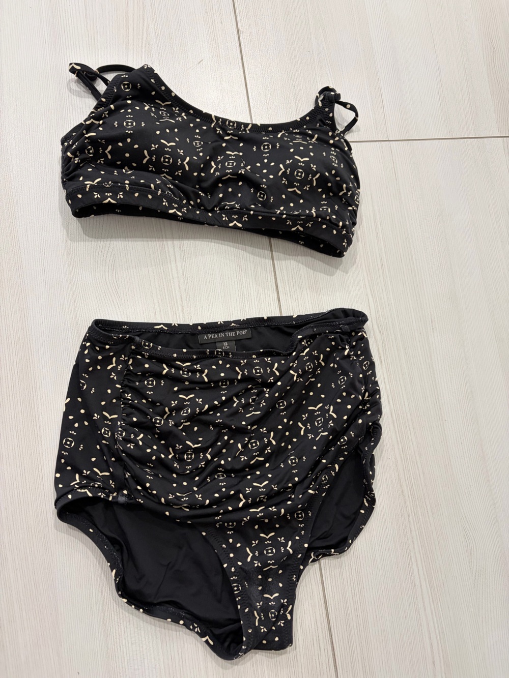 A Pea in the Pod Maternity Black Floral-Print High-Waist Bikini XS